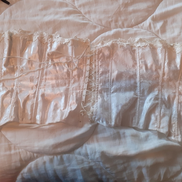 Vintage Fredericks of Hollywood White Corset by Bridal Empire Intimates - Picture 7 of 7